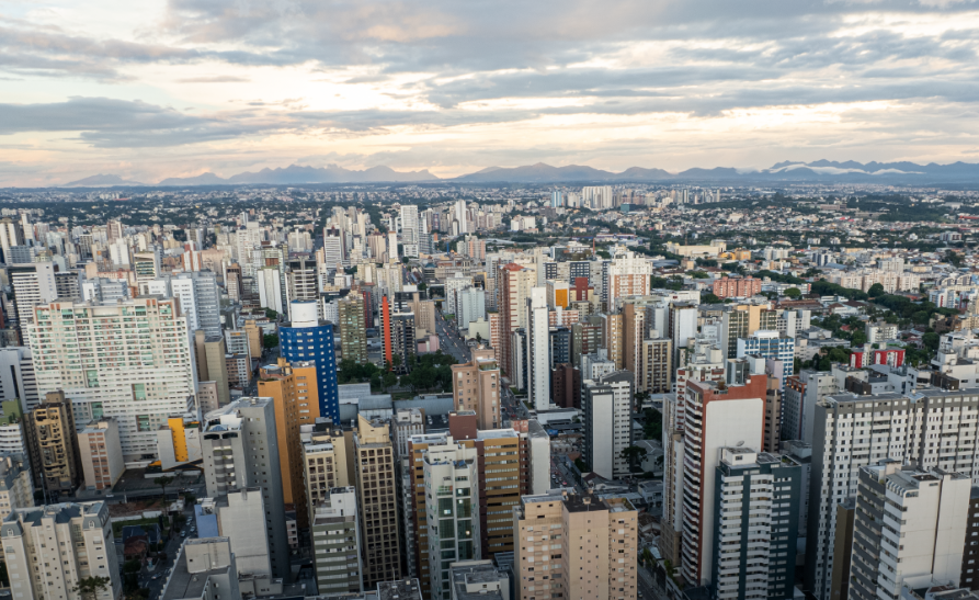 Preço dos imóveis e movimentação populacional crescem na Região Metropolitana de Curitiba