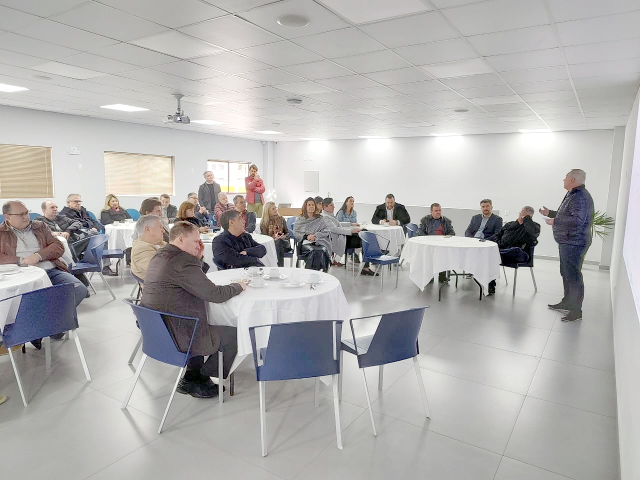 ADPI debate oportunidades de vendas geradas pela alta da locação